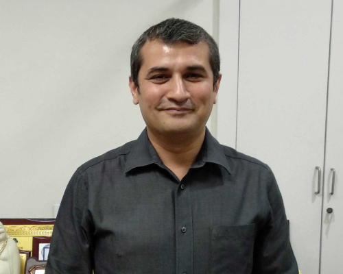 Dr. Vineet Malhotra