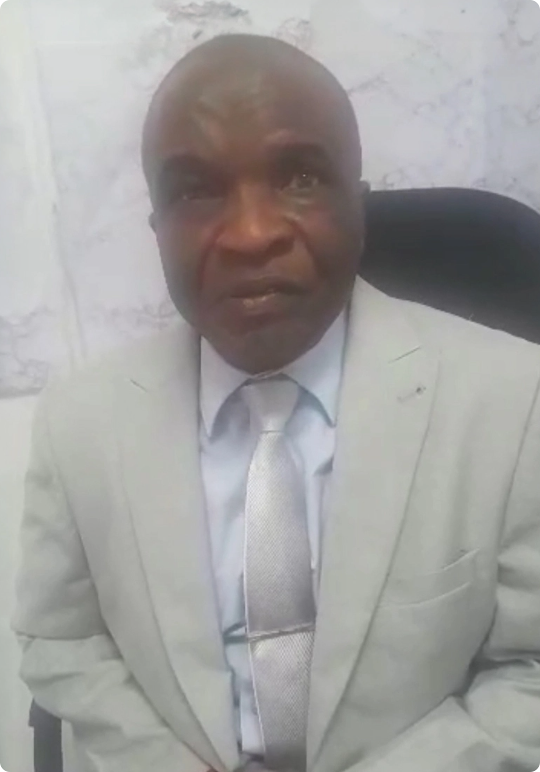 Dr. Mark Erhaze Eighemhenrio